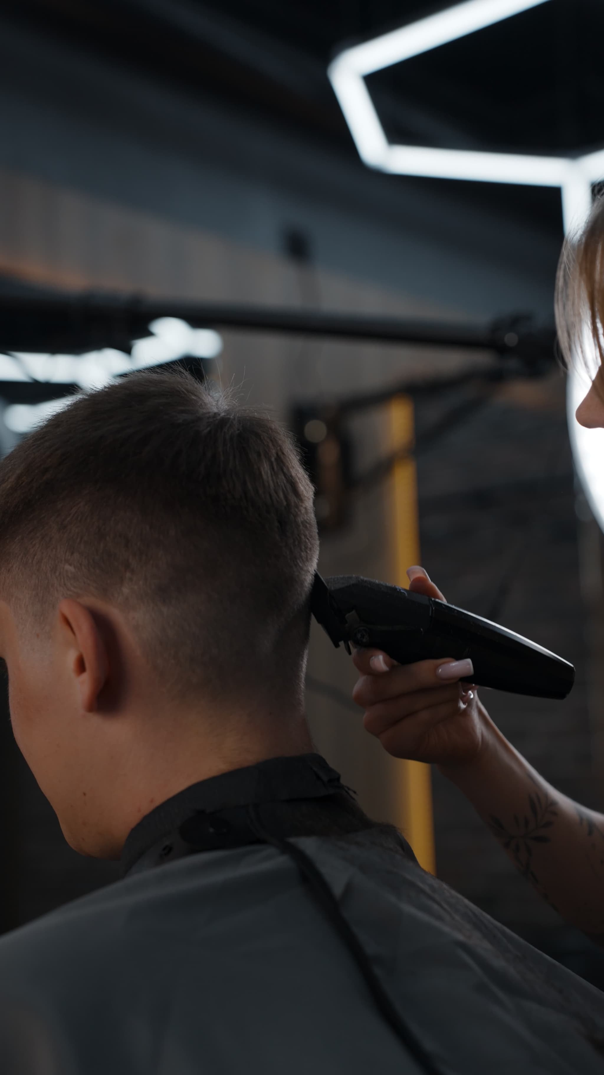 Man getting his hair trimmed
